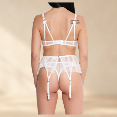 SECRET PLEASURE Selena Set in Weiß mit transparentem Tüll, Punkten und Strumpfhalter-Details von hinten gesehen